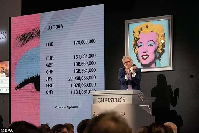 پرتره اندی وارهول کریستیز پرتره اندی وارهول کریستیز