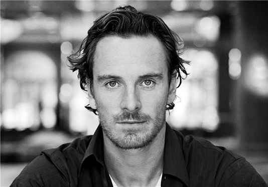 مایکل فاسبندر در نقش قاتل سریالی