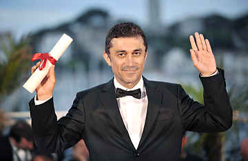 نوری بیگله جیلان به ایران می‌آید