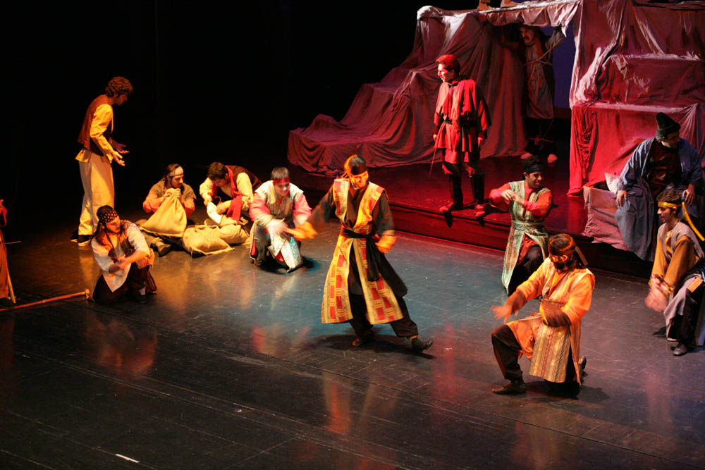 نمایش دزداب